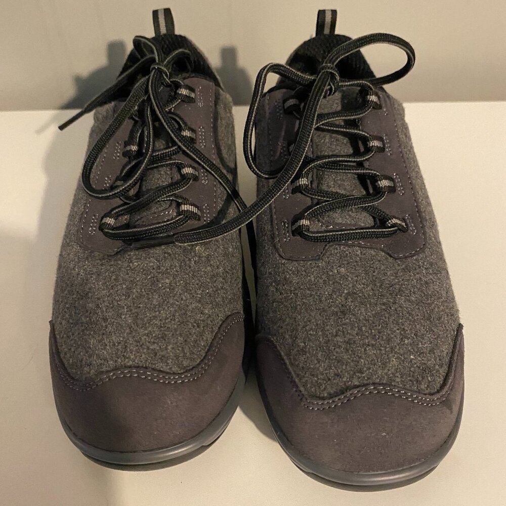 OrthoFeet Sierra Wool Gray/Black Wide Width Comfort Shoes Women's 8.5 D